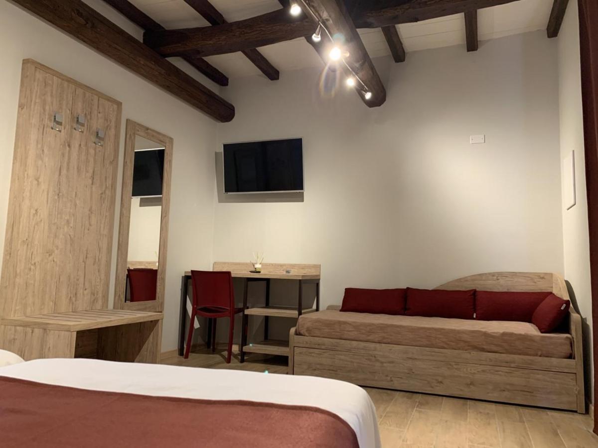 Otto Agriturismo 오토비아노 외부 사진
