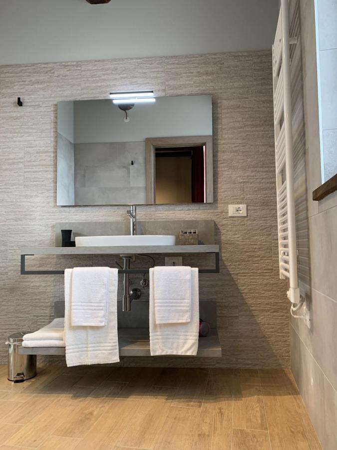 Otto Agriturismo 오토비아노 외부 사진
